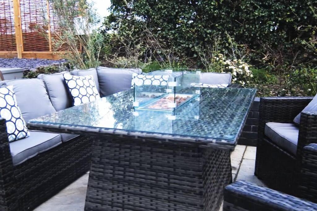 Covehithe House-Coastal Luxury- Sleeps 12-With Huge Swimspa! Wrentham Exteriér fotografie